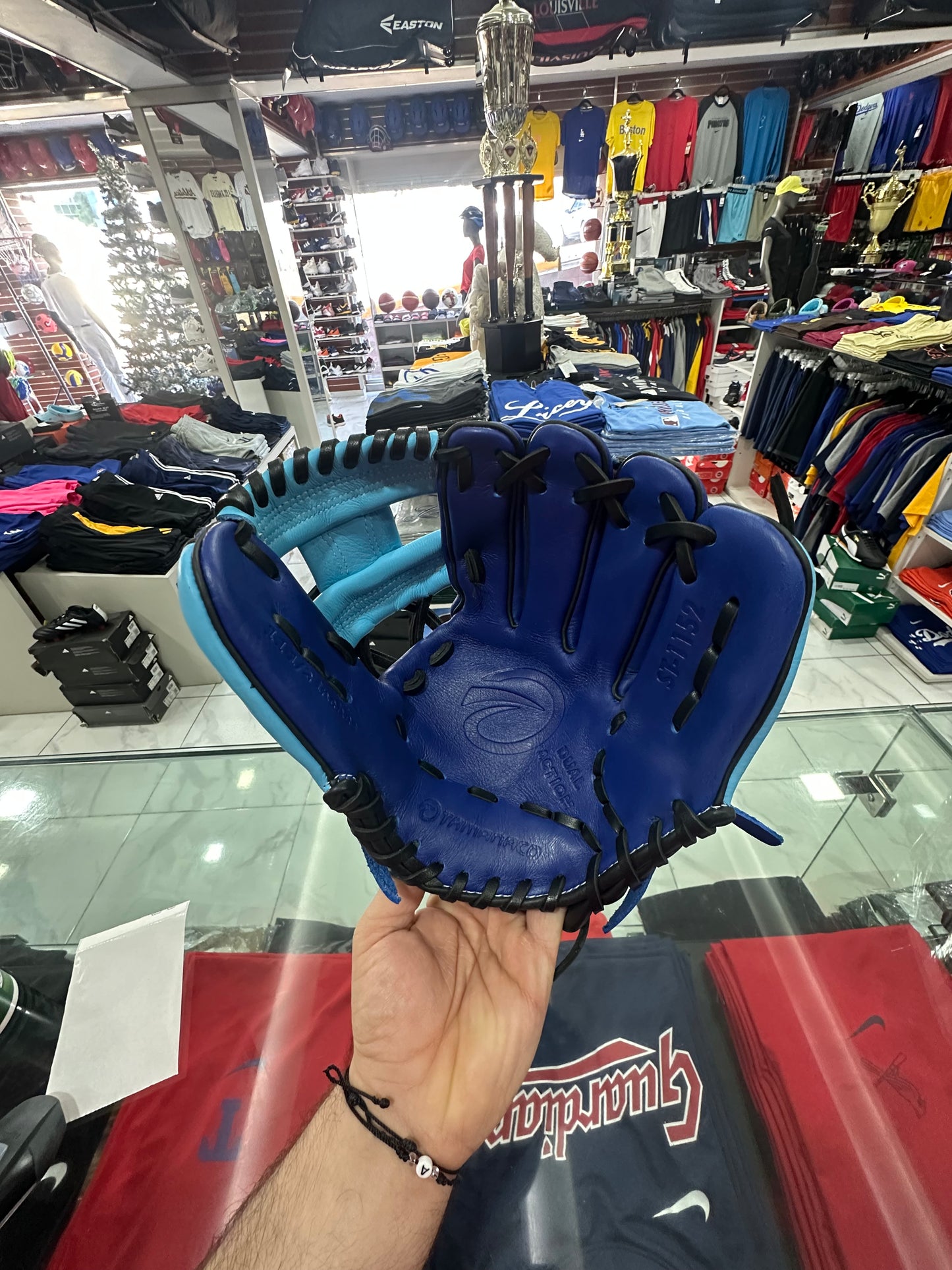Guante Tamanaco ST1152 11.50