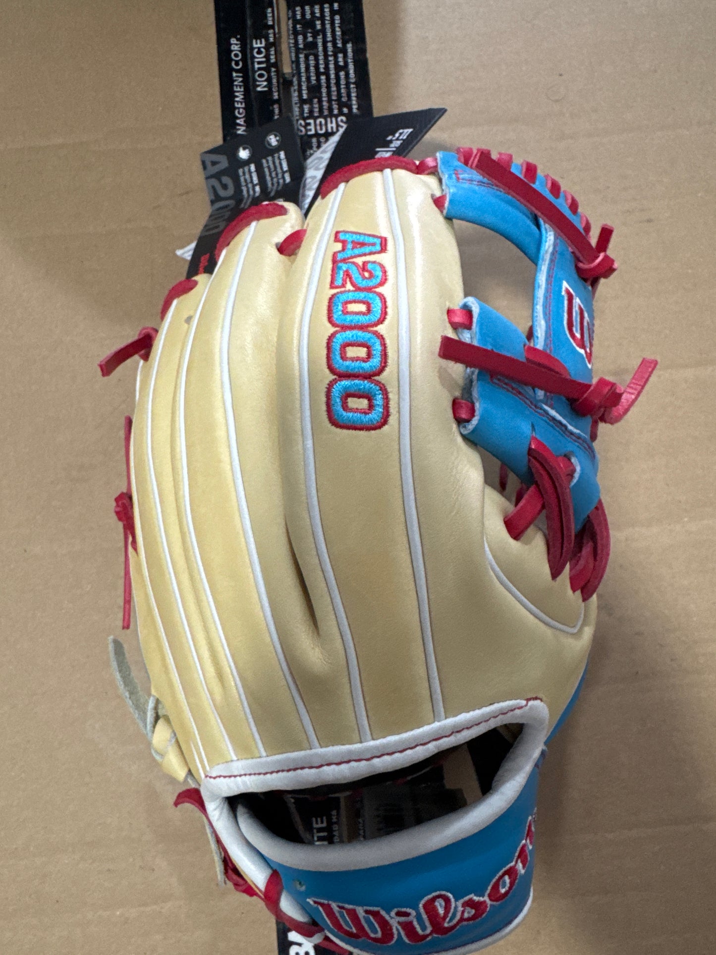 Guante Wilson A2000 Infield