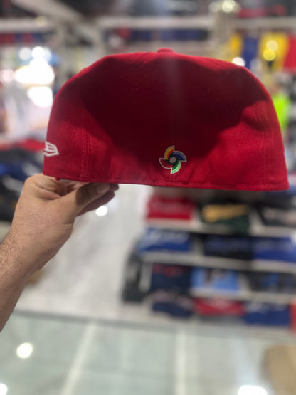 Gorra New Era 59FIFTY Dominicana Clasico Mundial BXR Roja