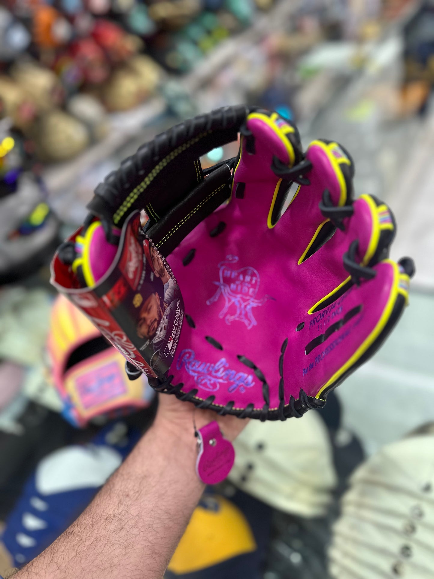 Guante Rawlings Heart Of The Hide 11.5 PROR934-2BEB Infielder