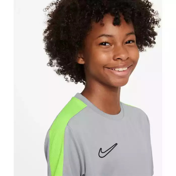 Camiseta Nike Dri-Fit Academy 23 Gris Niños