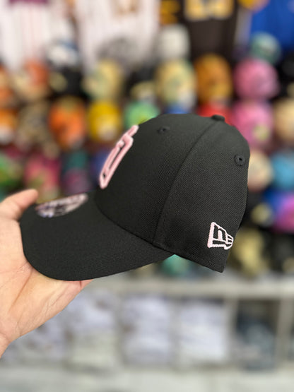 Gorra New Era 9FORTY República Dominicana Negra
