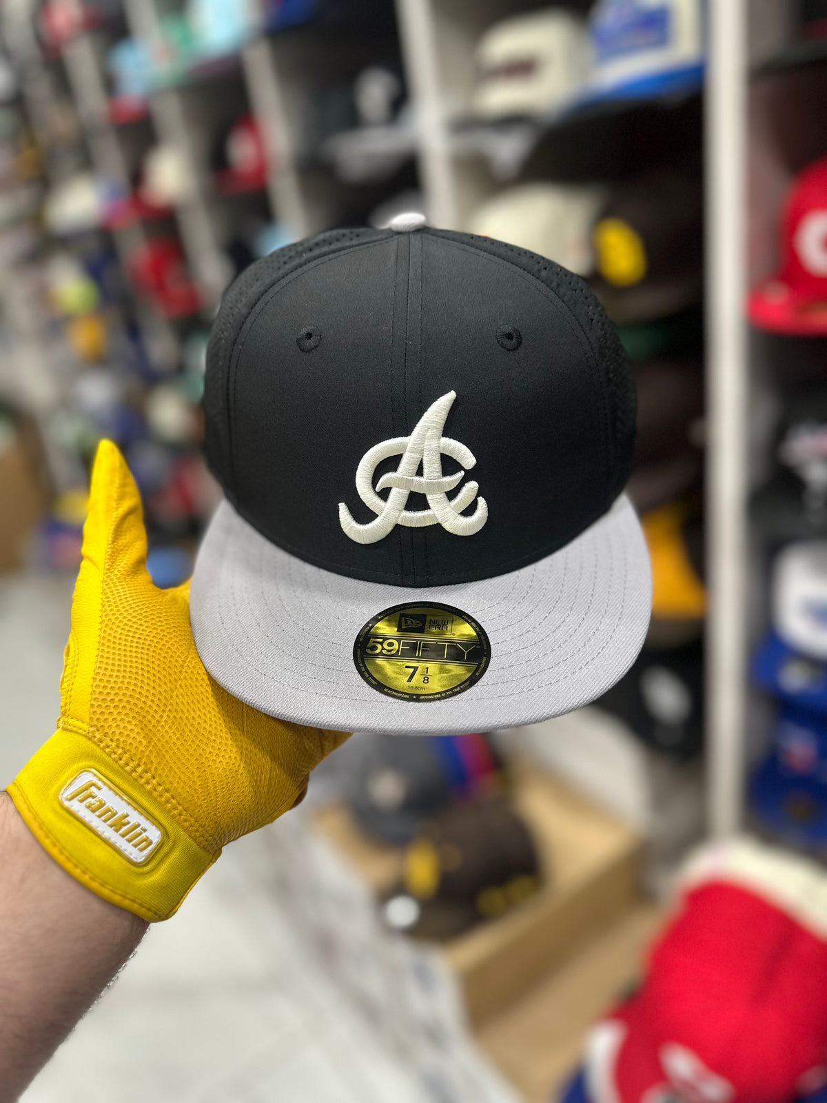 Gorra New Era 59FIFTY Aguilas Cibaeñas 61043150