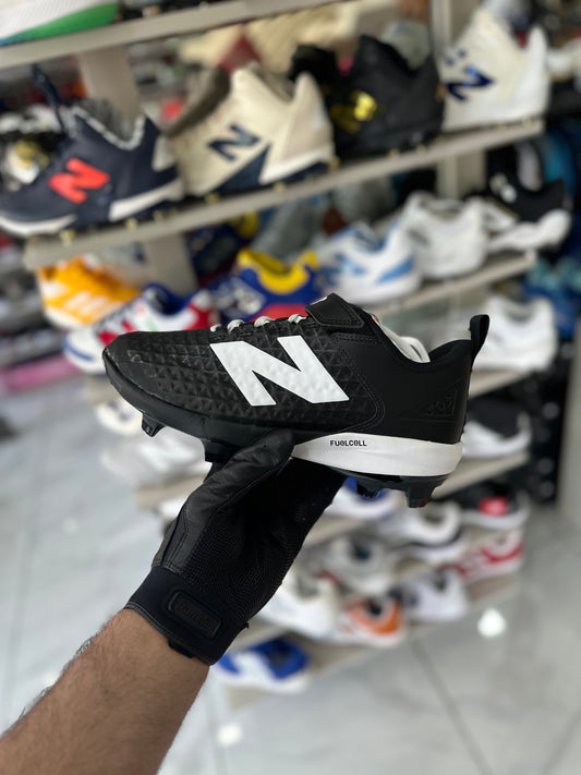Ganchos de Taco New Balance PL4040K8 V8 Beisbol