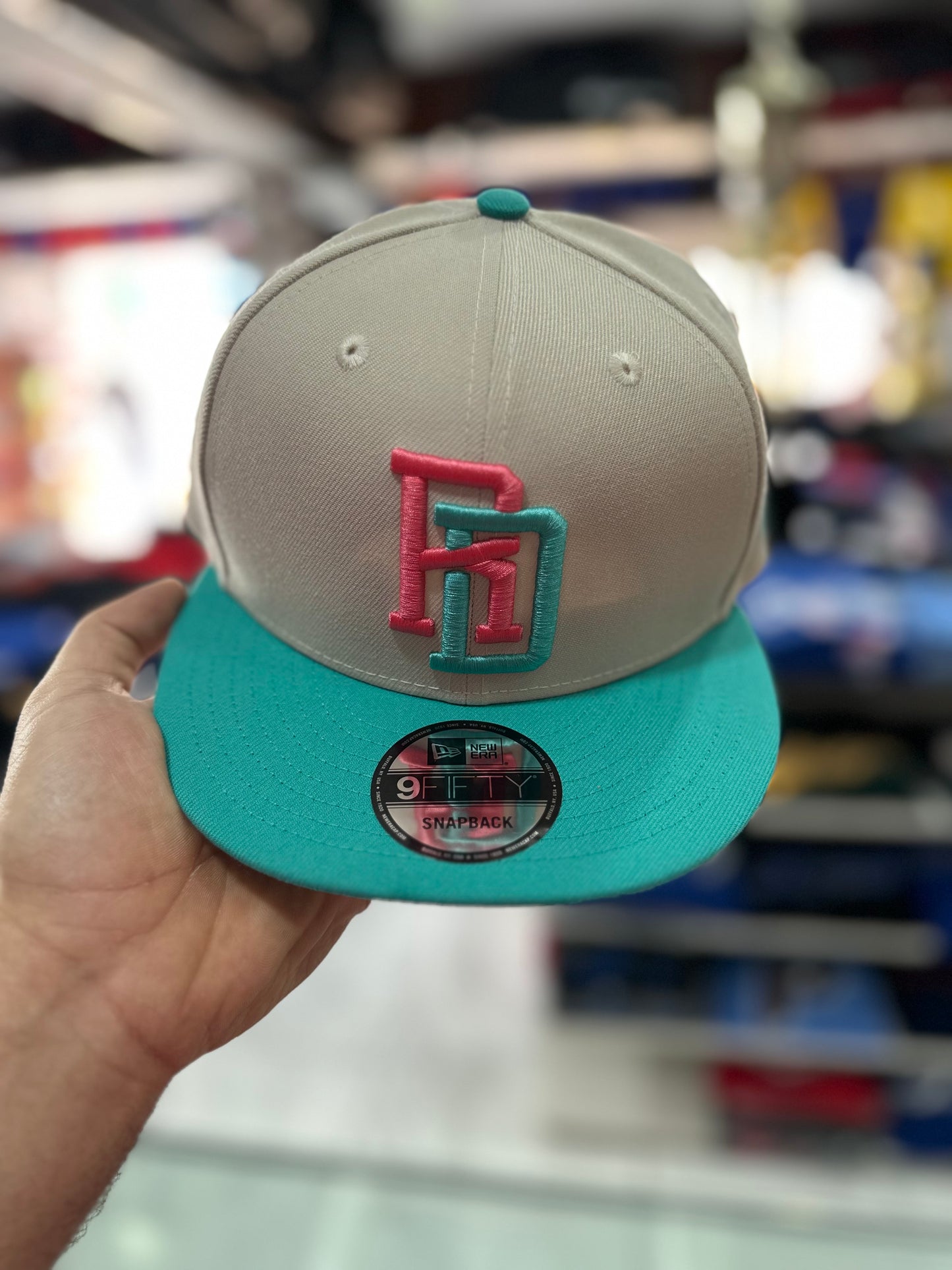 Gorra New Era 9FIFTY República Dominicana 70874816