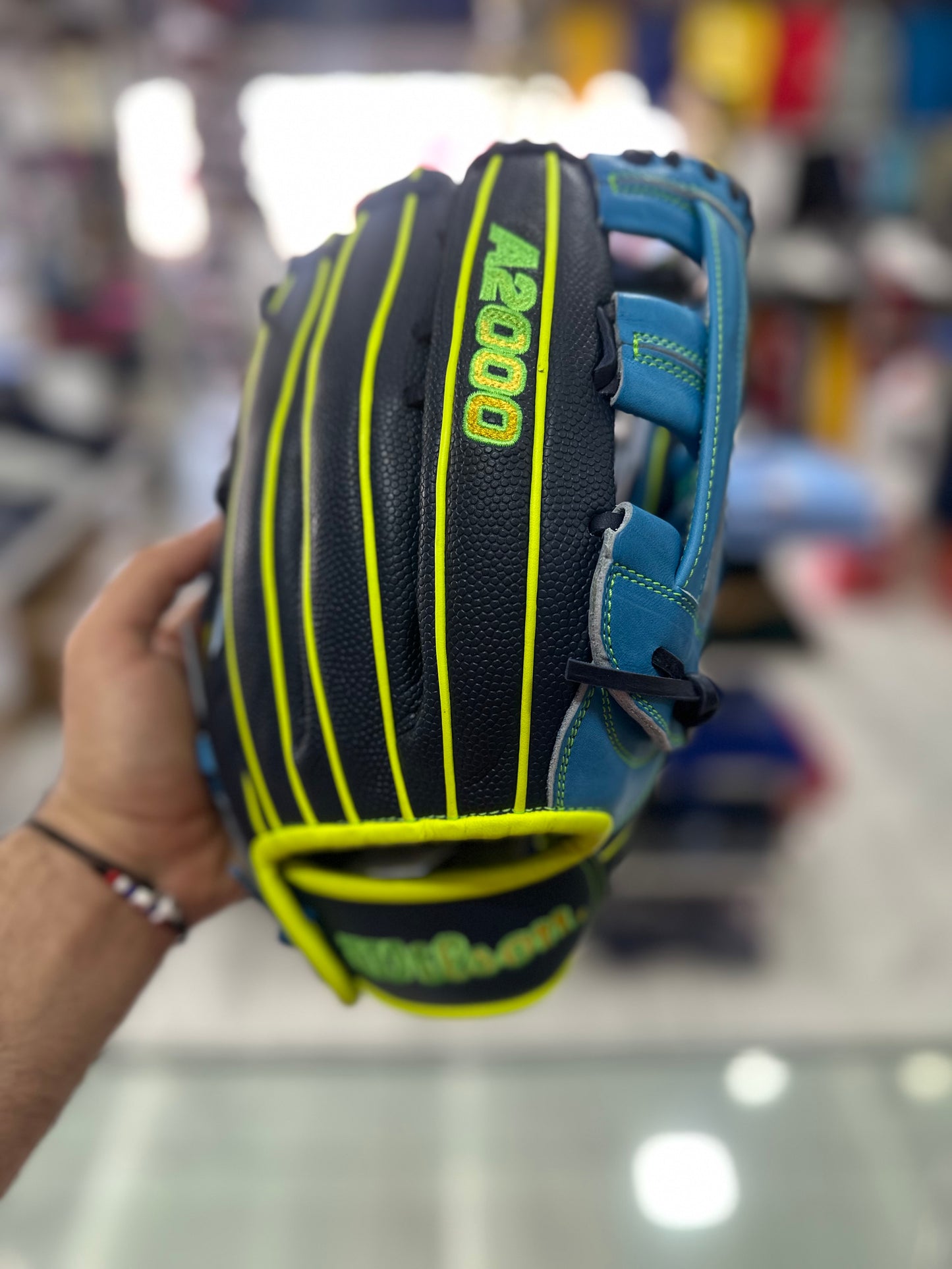 Guante Wilson A2000 12.25