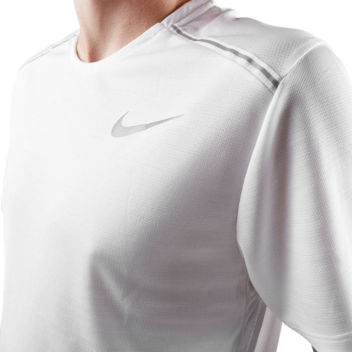 Camiseta Nike AJ7565-100 Adultos