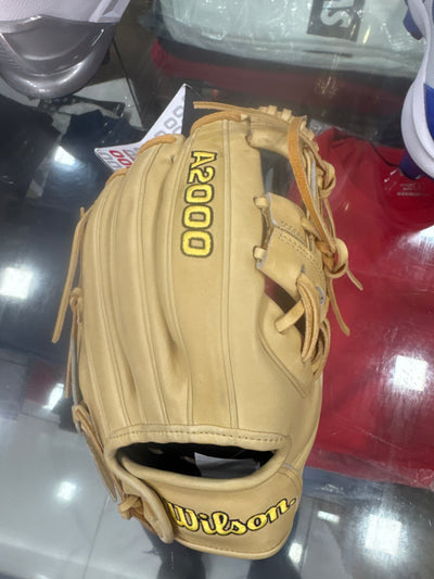Guante Wilson A2000 11.5 Infielder