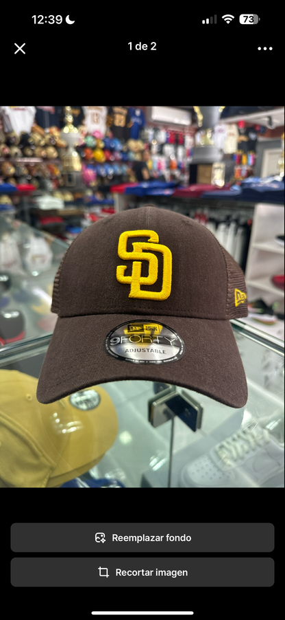Gorra New Era 9Forty Padres de San Diego trucker