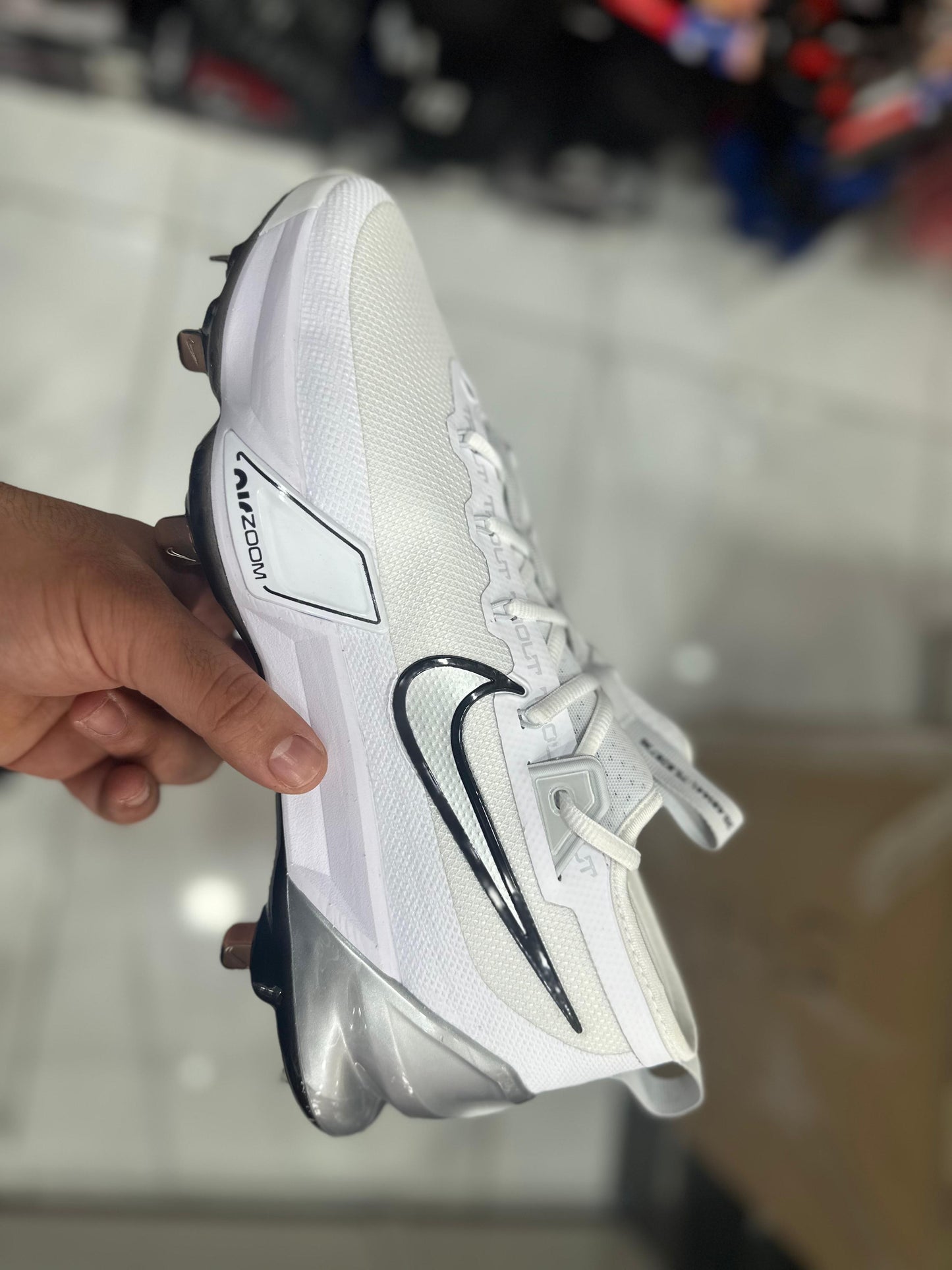 Ganchos De Metal Nike Trout 9 Alto Beisbol