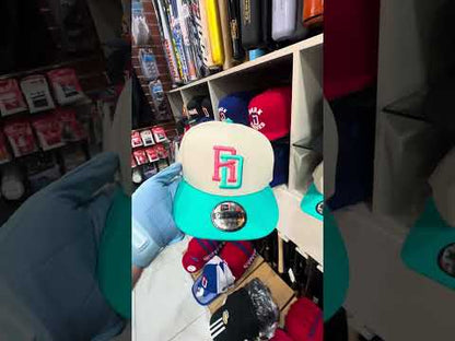 Gorra New Era 9FIFTY República Dominicana 70874816